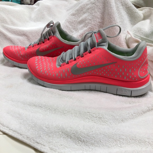 Nike Free Run 3.0 V4 Womens Shoes Pink Grey Nike Free Run 3.0 V4 Pink Grey Womens sport running shoes